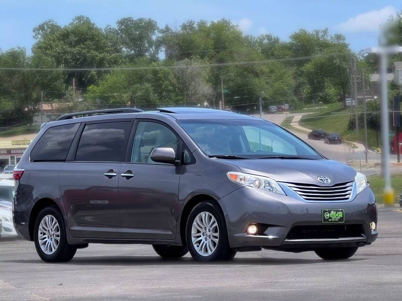2015 Toyota Sienna XLE — Minivan — 190,235 mi — Bellevue, NE