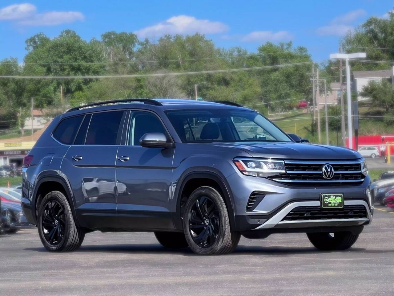 2022 Volkswagen Atlas SE with Technology — SUV — 41,410 mi — Bellevue, NE