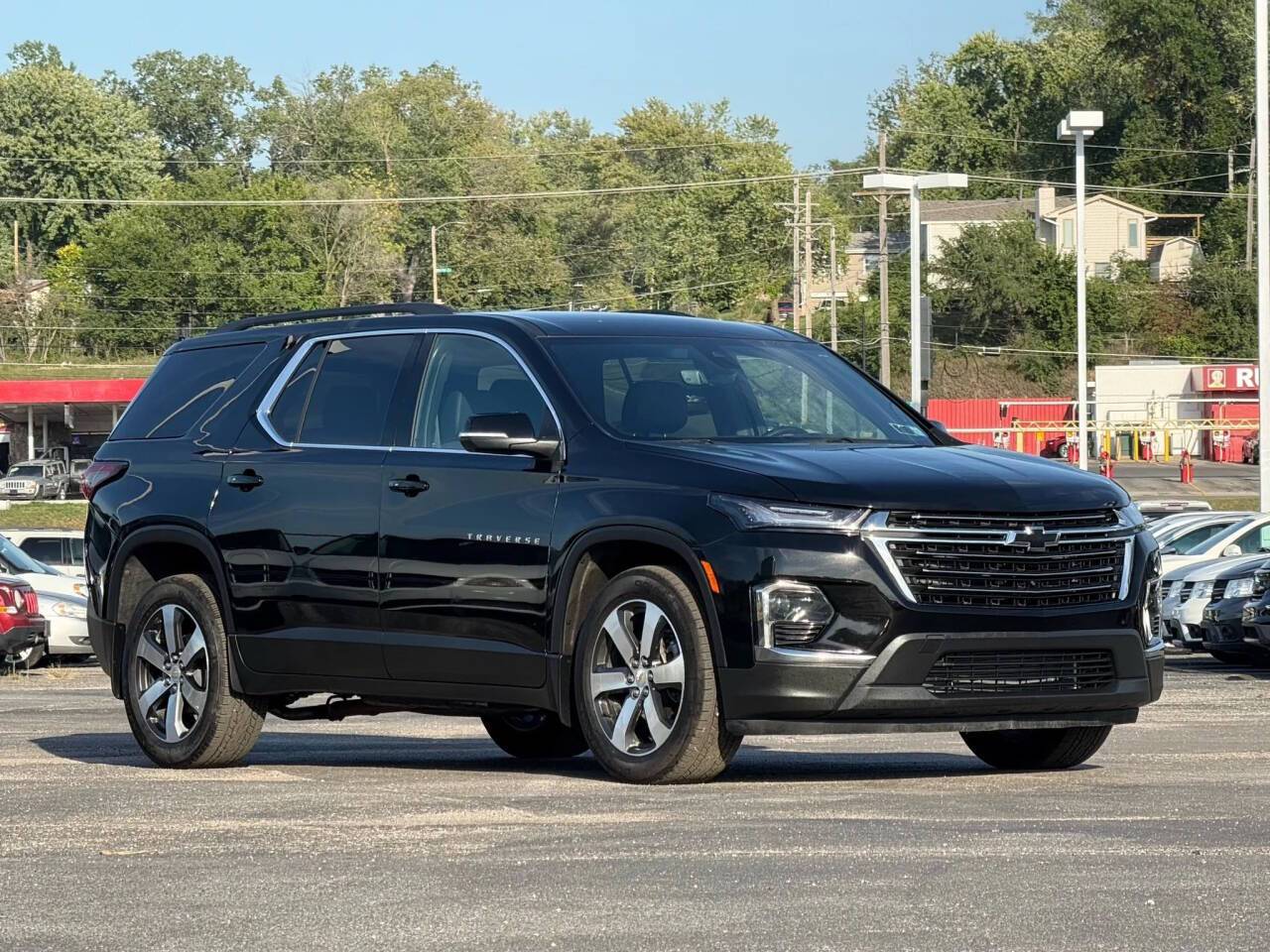 2023 Chevrolet Traverse LT Leather — SUV — 19,124 mi — Bellevue, NE