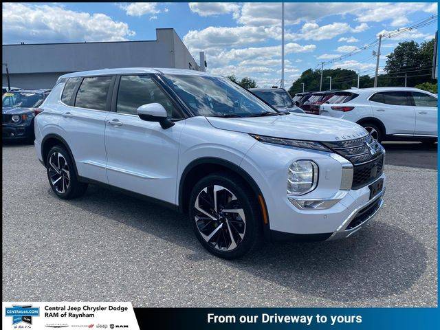 2022 Mitsubishi Outlander SE — SUV — 10,733 mi — Raynham, MA