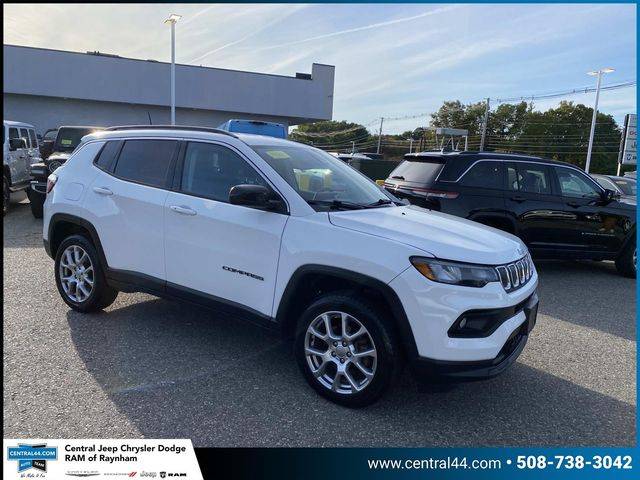2022 Jeep Compass Latitude Lux — SUV — 43,535 mi — Raynham, MA