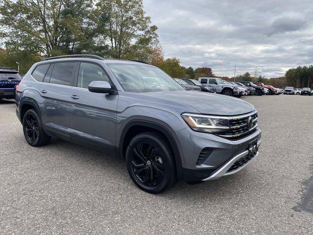 2022 Volkswagen Atlas SE with Technology — SUV — 31,799 mi — Raynham, MA