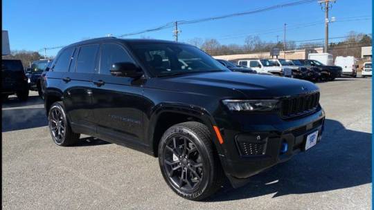 2024 Jeep Grand Cherokee Anniversary Edition 4xe — SUV — 6,868 mi — Raynham, MA