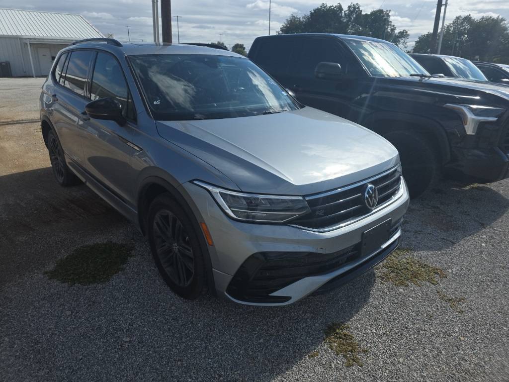 2022 Volkswagen Tiguan SE R-Line Black — SUV — 51,074 mi — Henrietta, TX