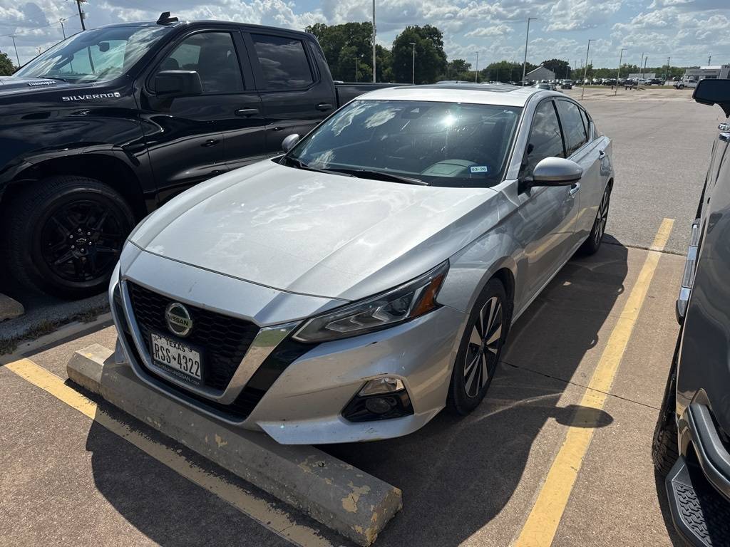 2020 Nissan Altima SV — Sedan — 104,778 mi — Henrietta, TX