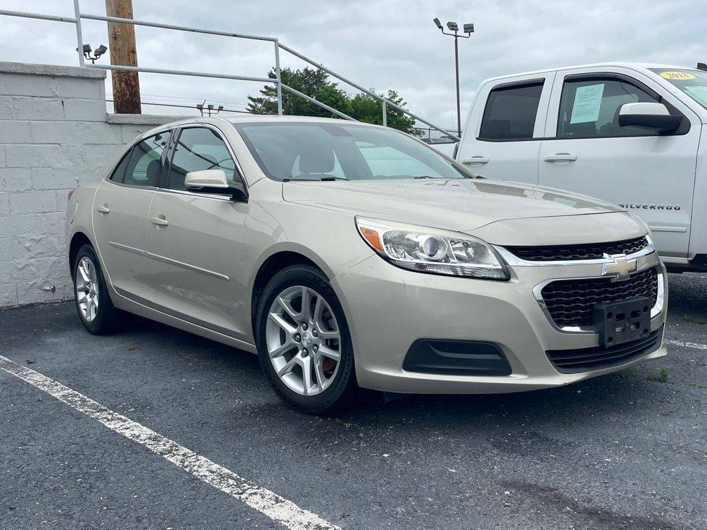 2016 Chevrolet Malibu Limited LT — Sedan — 116,709 mi — Clinton, TN