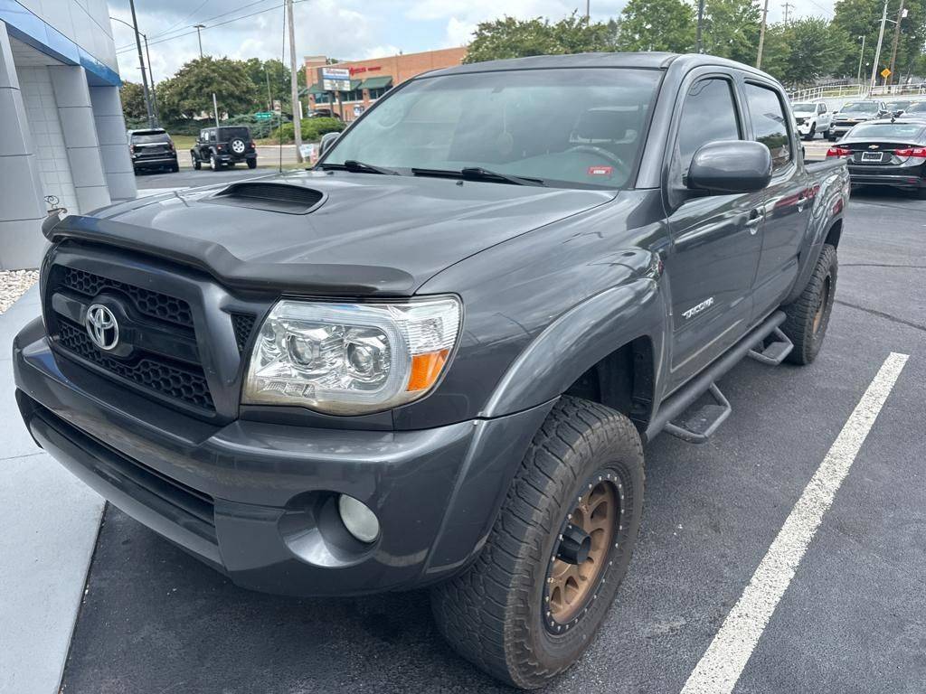 2011 Toyota Tacoma Base — Pickup Truck — 176,744 mi — Clinton, TN