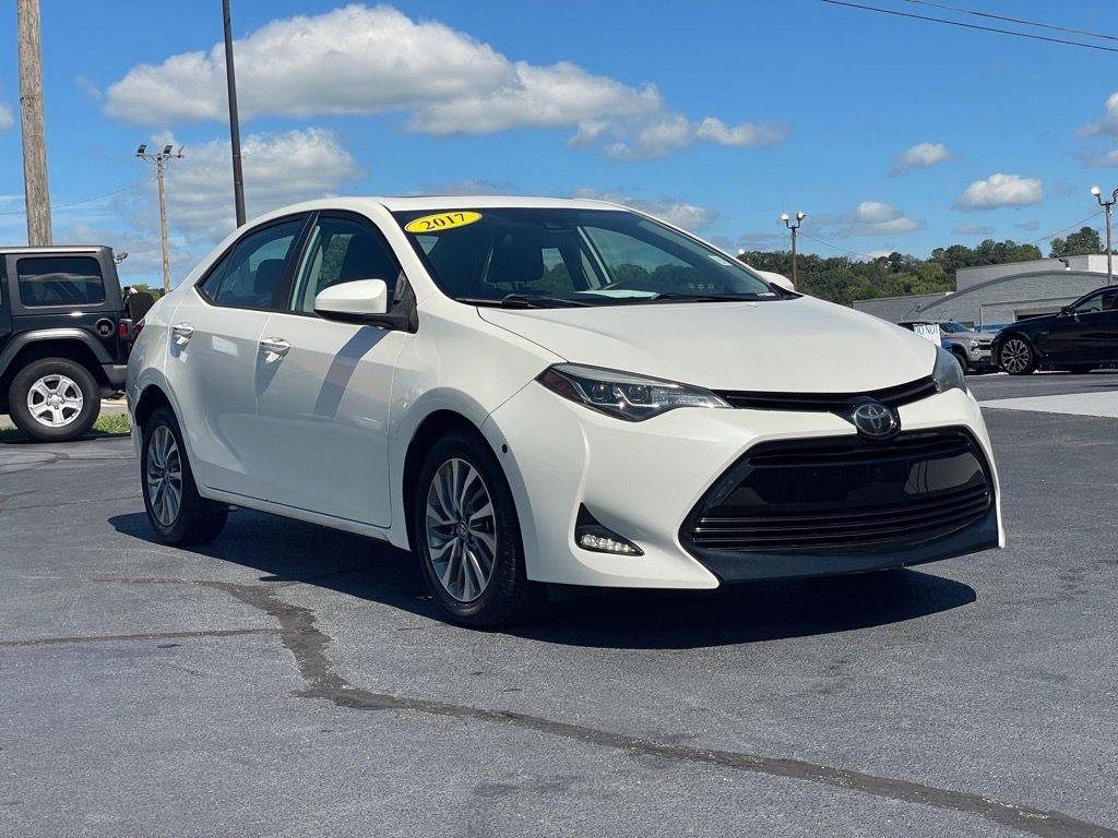 2017 Toyota Corolla XLE — Sedan — 32,002 mi — Clinton, TN