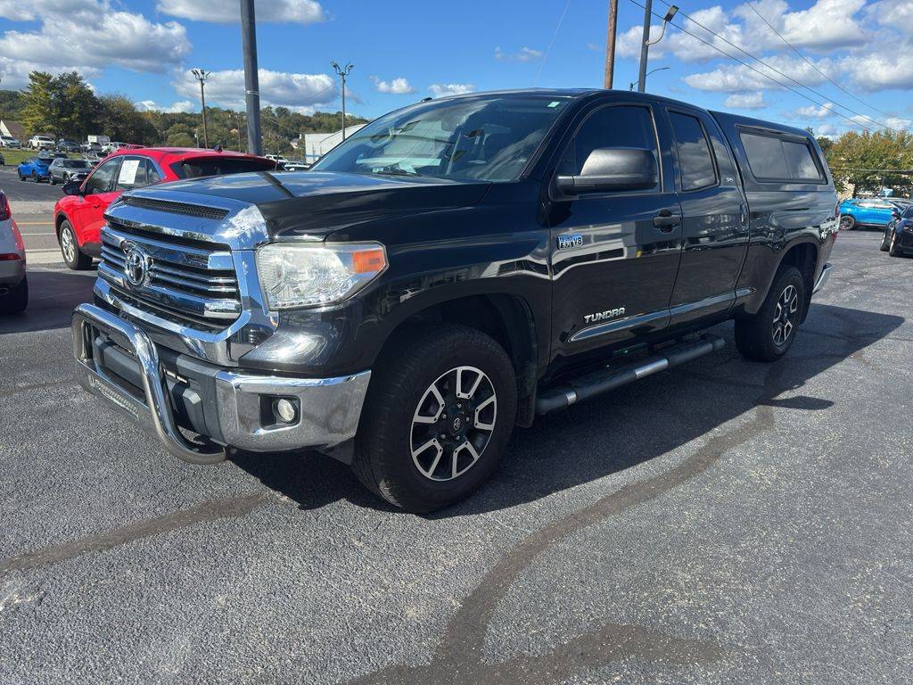 2017 Toyota Tundra SR5 — Pickup Truck — 67,170 mi — Clinton, TN