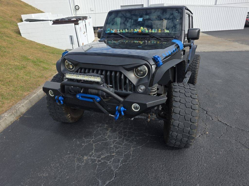 2015 Jeep Wrangler Sahara — SUV — 103,102 mi — Clinton, TN