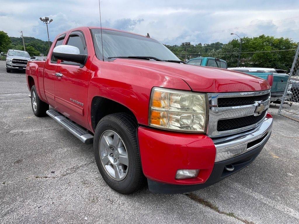 2011 Chevrolet Silverado 1500 LT — Pickup Truck — 153,004 mi — Clinton, TN