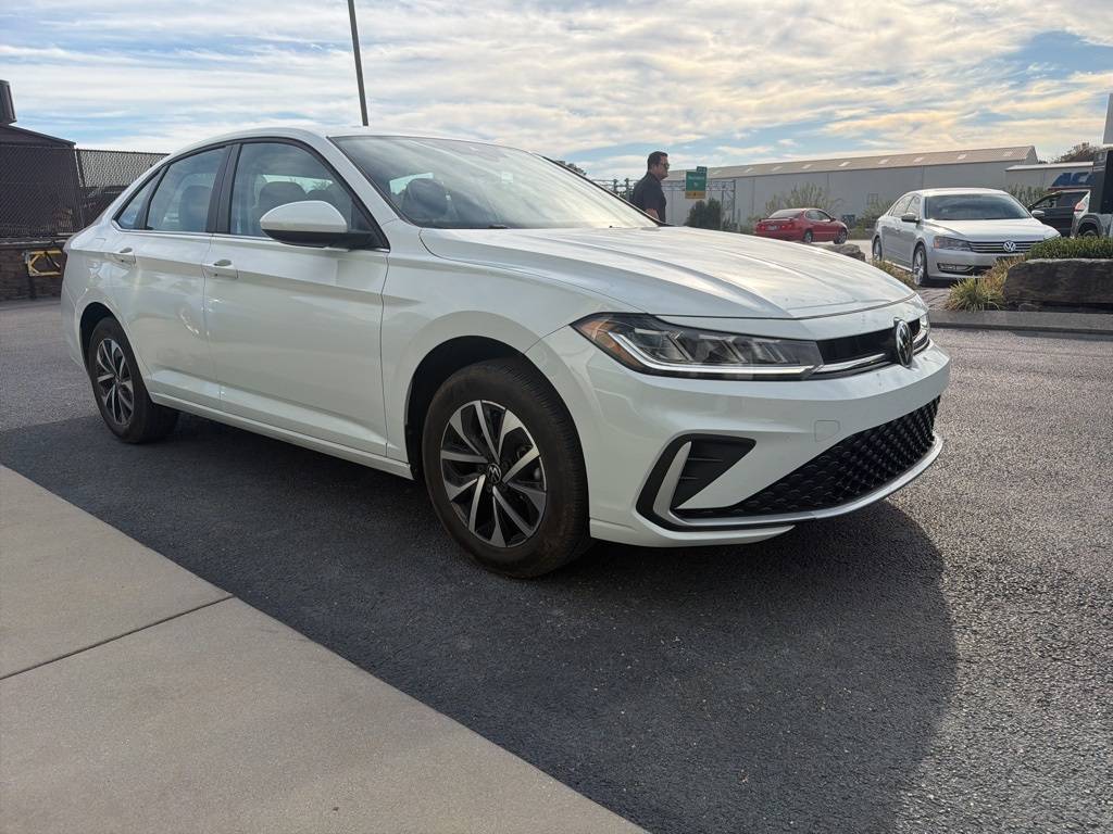 2025 Volkswagen Jetta S — Sedan — 10,894 mi — Chattanooga, TN