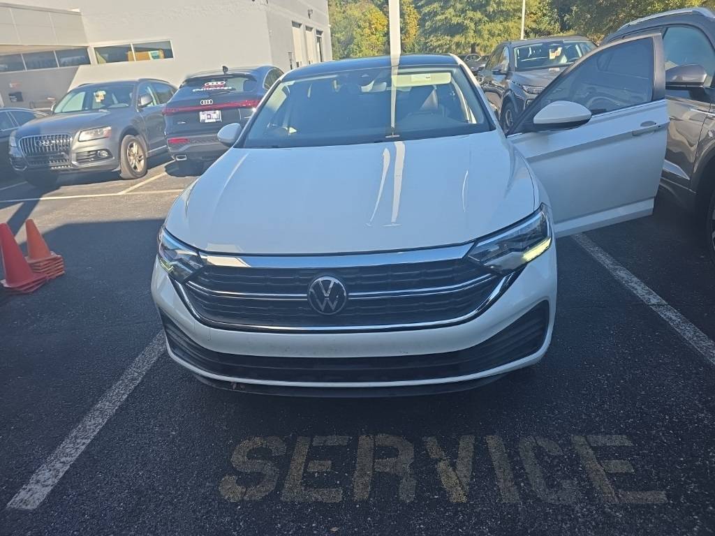 2023 Volkswagen Jetta SE — Sedan — 44,738 mi — Chattanooga, TN