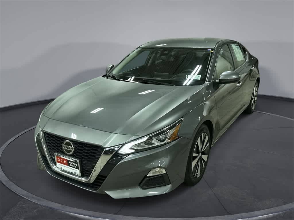 2022 Nissan Altima SV — Sedan — 28,244 mi — Old Bridge, NJ