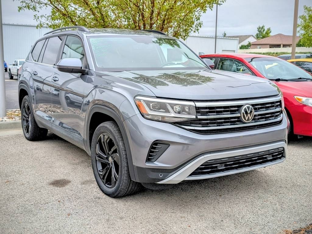 2022 Volkswagen Atlas SE with Technology — SUV — 22,152 mi — Casper, WY