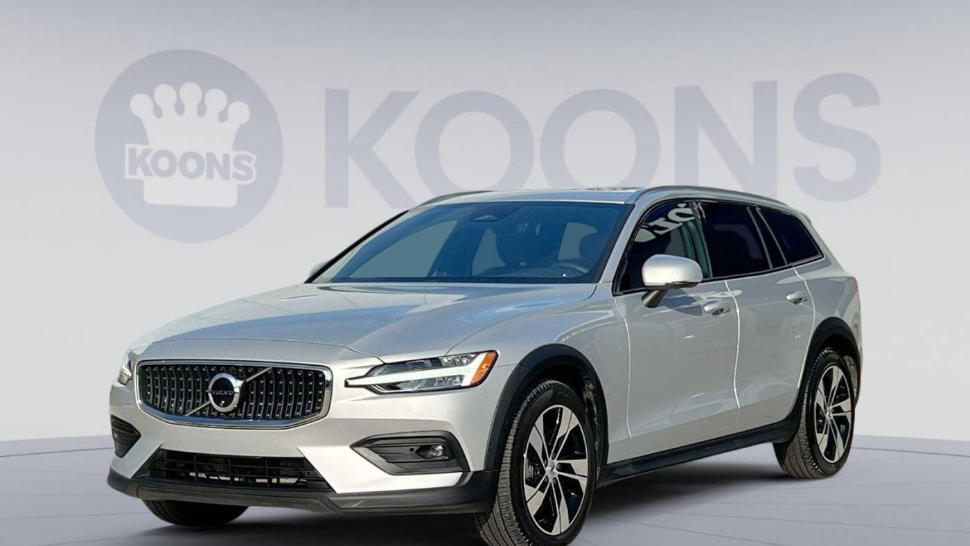 2024 Volvo V60 Cross Country Plus — Wagon — 27,730 mi — White Marsh, MD