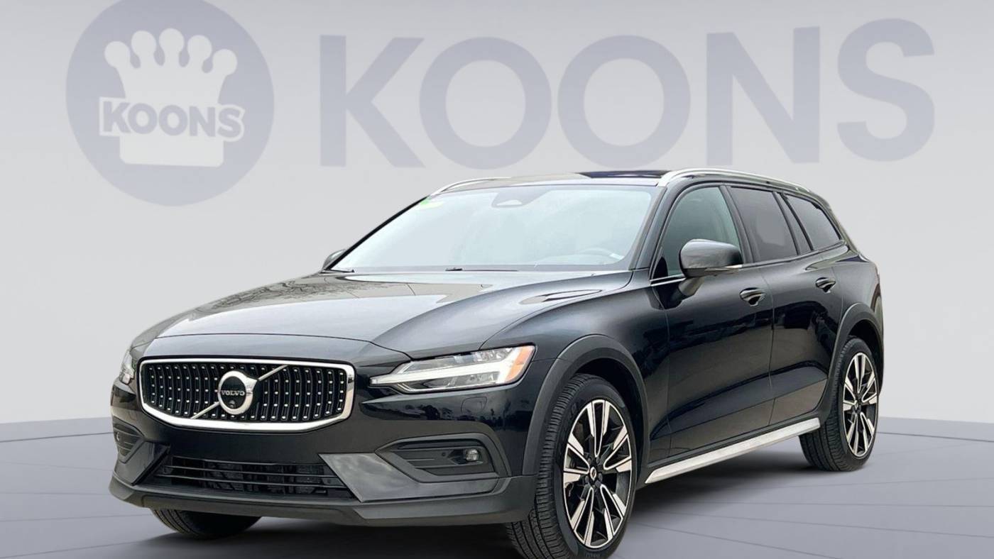 2024 Volvo V60 Cross Country Ultimate — Wagon — 14,579 mi — White Marsh, MD