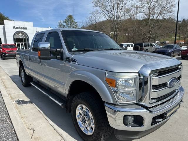 2016 Ford Super Duty F-250 XLT — Pickup Truck — 122,420 mi — Franklin, NC