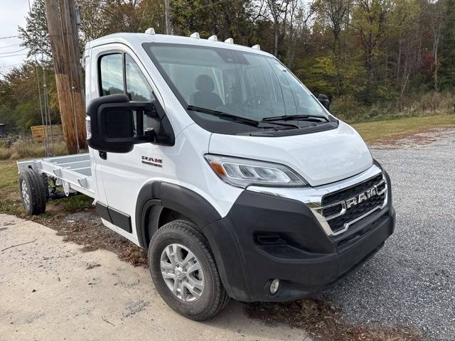 2025 Ram ProMaster Cutaway SLT — Unknown — 15 mi — Franklin, NC