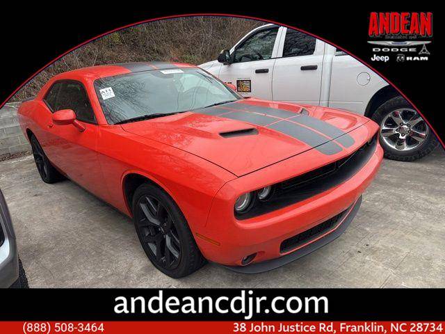 2022 Dodge Challenger SXT