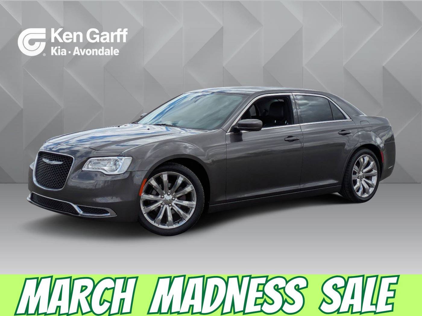 2018 Chrysler 300 Touring L — Sedan — 57,774 mi — Avondale, AZ