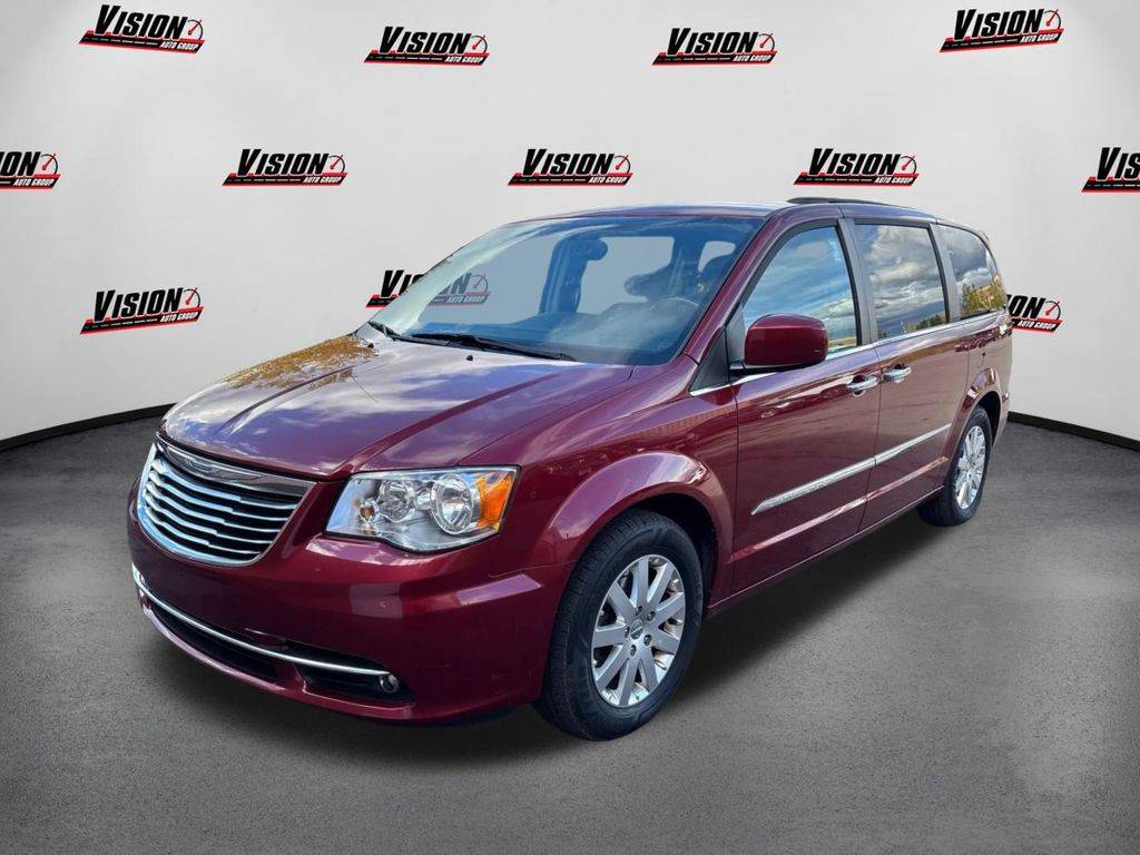 2016 Chrysler Town & Country Touring — Minivan — 110,860 mi — Henrietta, NY