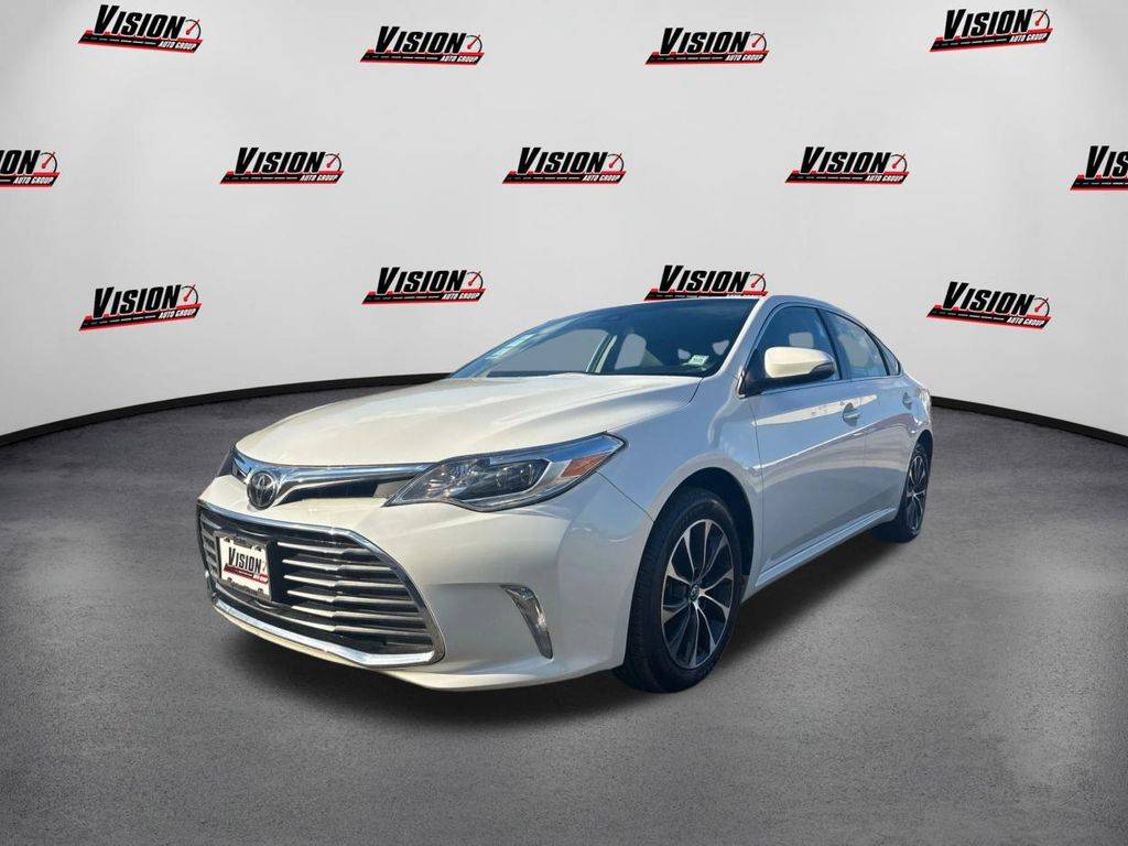 2018 Toyota Avalon XLE — Sedan — 79,676 mi — Henrietta, NY
