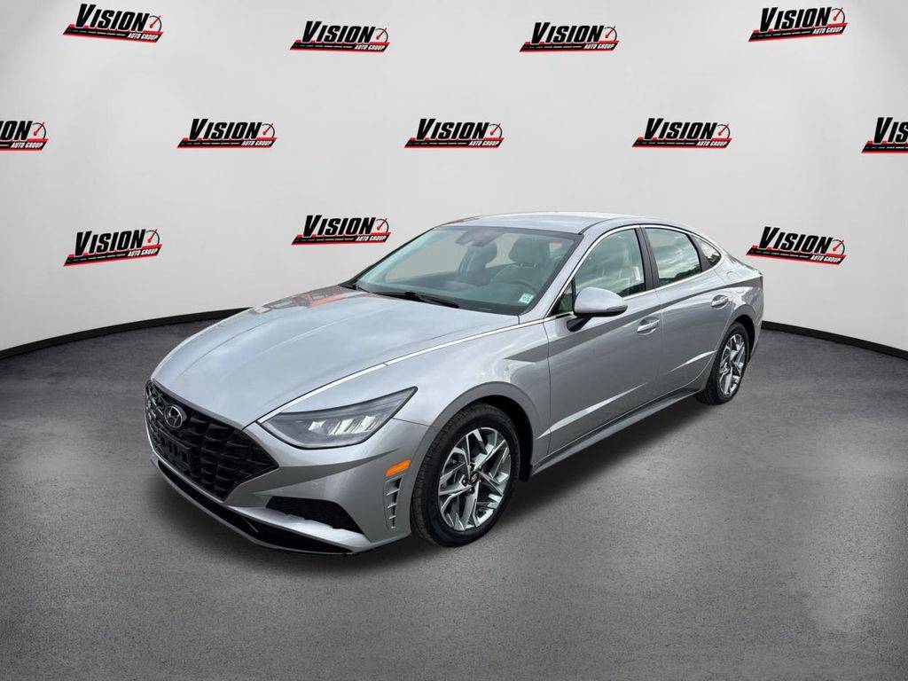 2023 Hyundai Sonata SEL — Sedan — 9,576 mi — Henrietta, NY