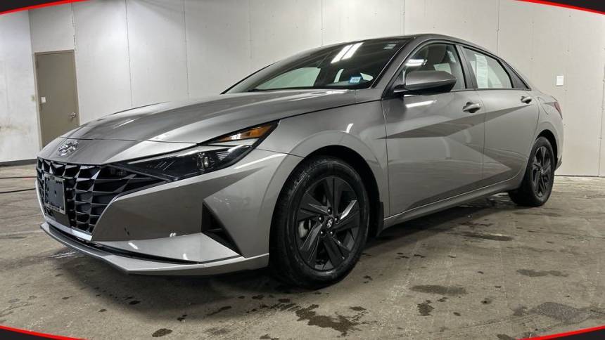2022 Hyundai Elantra SEL — Sedan — 29,800 mi — Henrietta, NY