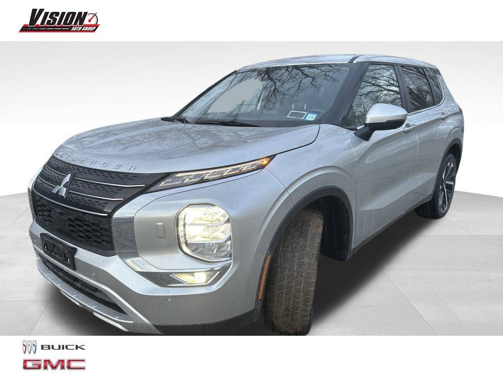 2022 Mitsubishi Outlander Black Edition — SUV — 36,551 mi — Rochester, NY
