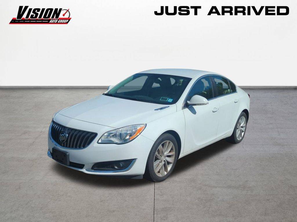 2015 Buick Regal Base — Sedan — 18,810 mi — Rochester, NY