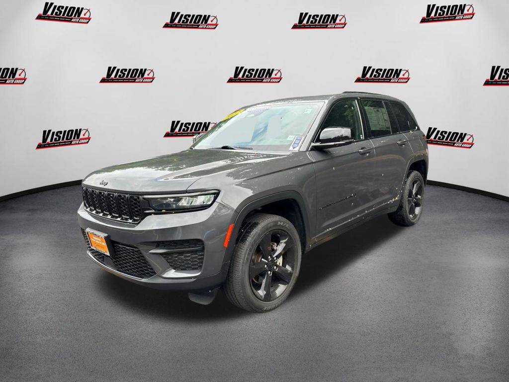 2022 Jeep Grand Cherokee Altitude — SUV — 30,755 mi — Rochester, NY