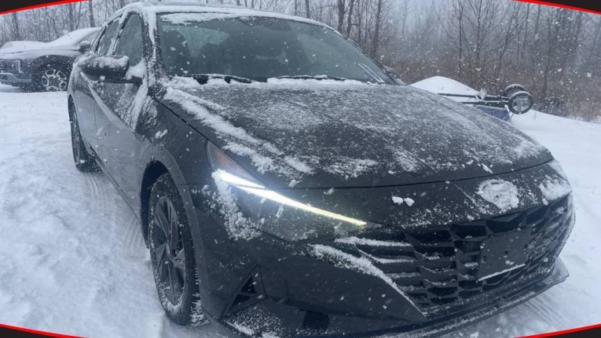 2022 Hyundai Elantra SEL — Sedan — 7,871 mi — Canandaigua, NY