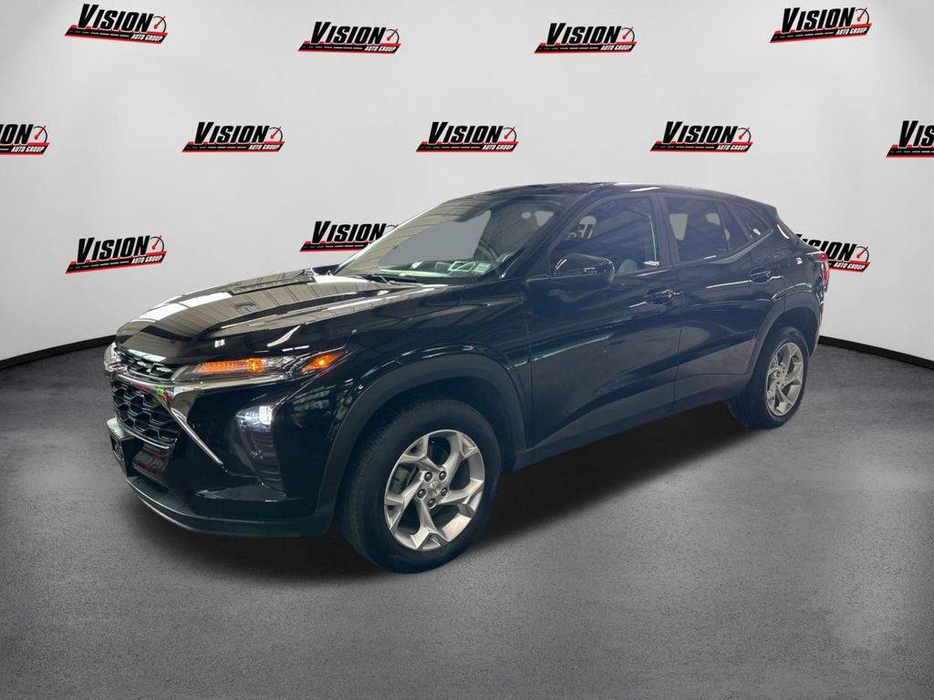 2024 Chevrolet Trax LS — SUV — 16,011 mi — Canandaigua, NY