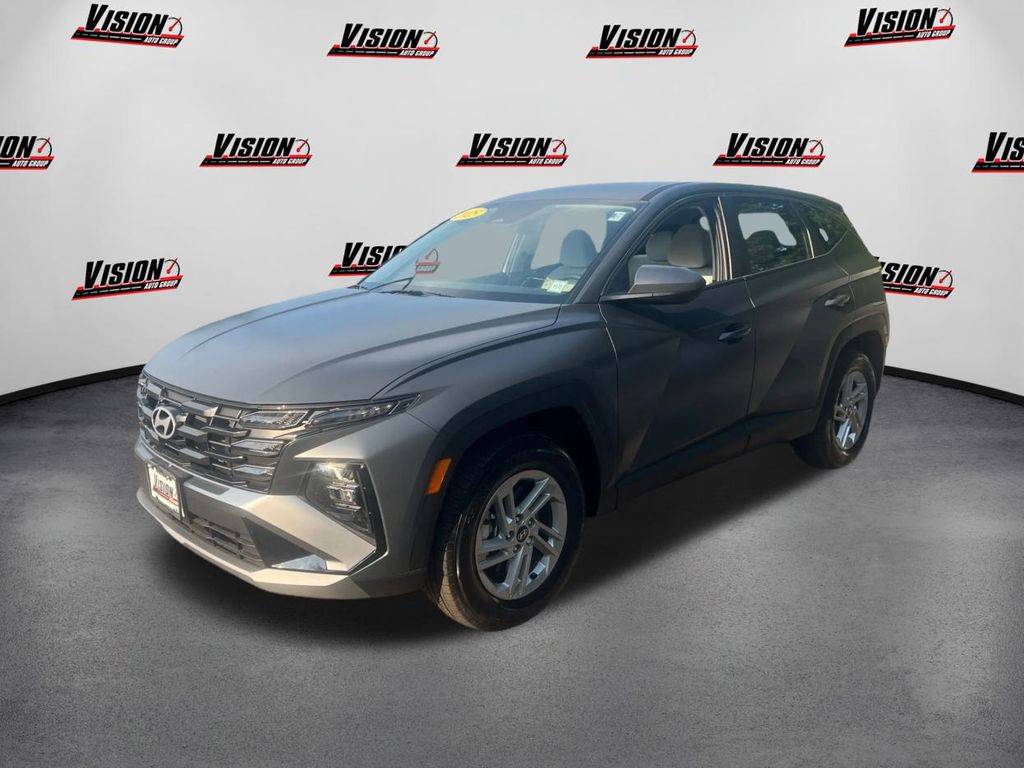 2025 Hyundai Tucson SE — SUV — 5,036 mi — Webster, NY