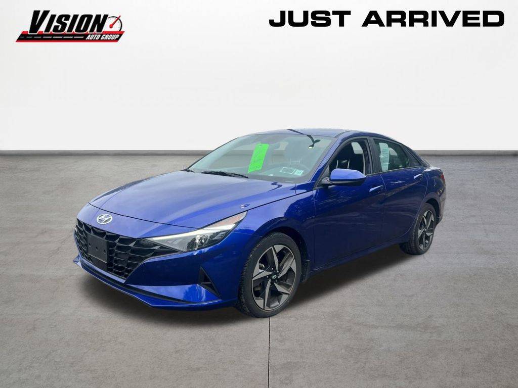 2023 Hyundai Elantra SEL — Sedan — 13,667 mi — Webster, NY