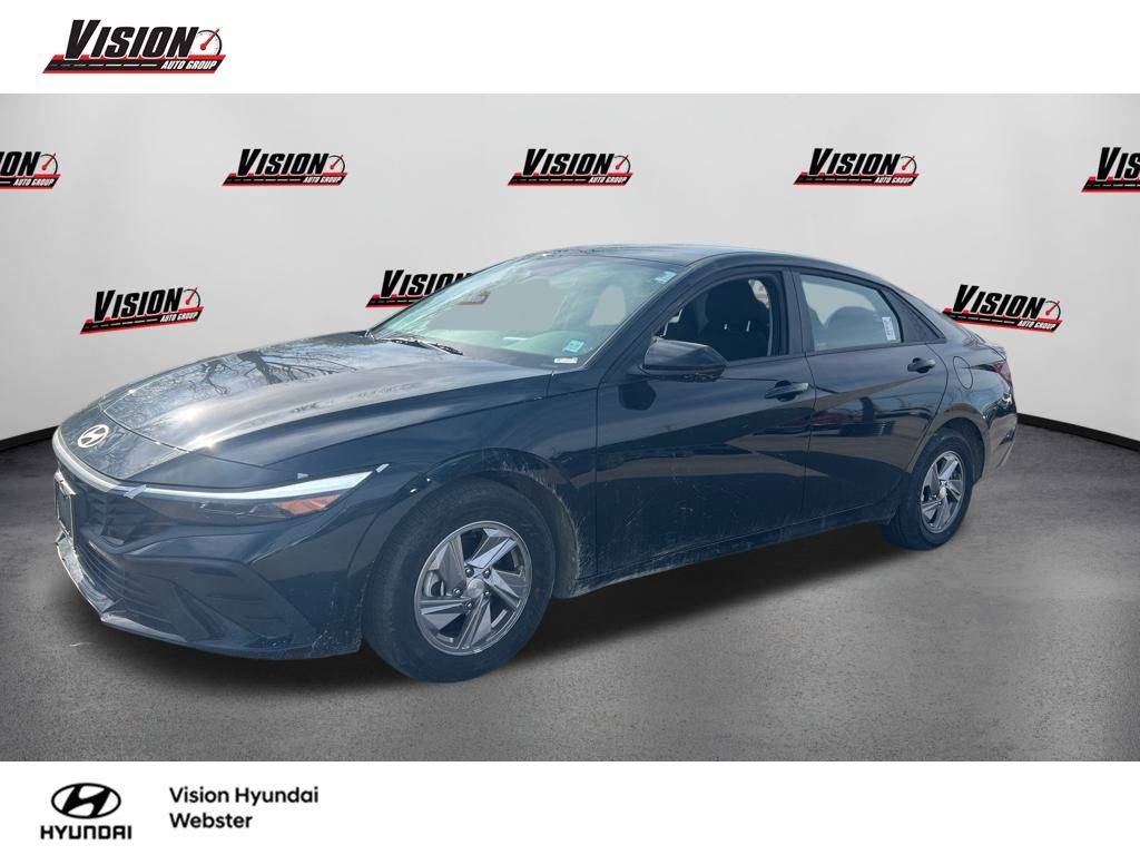 2024 Hyundai Elantra SE — Sedan — 4,416 mi — Webster, NY