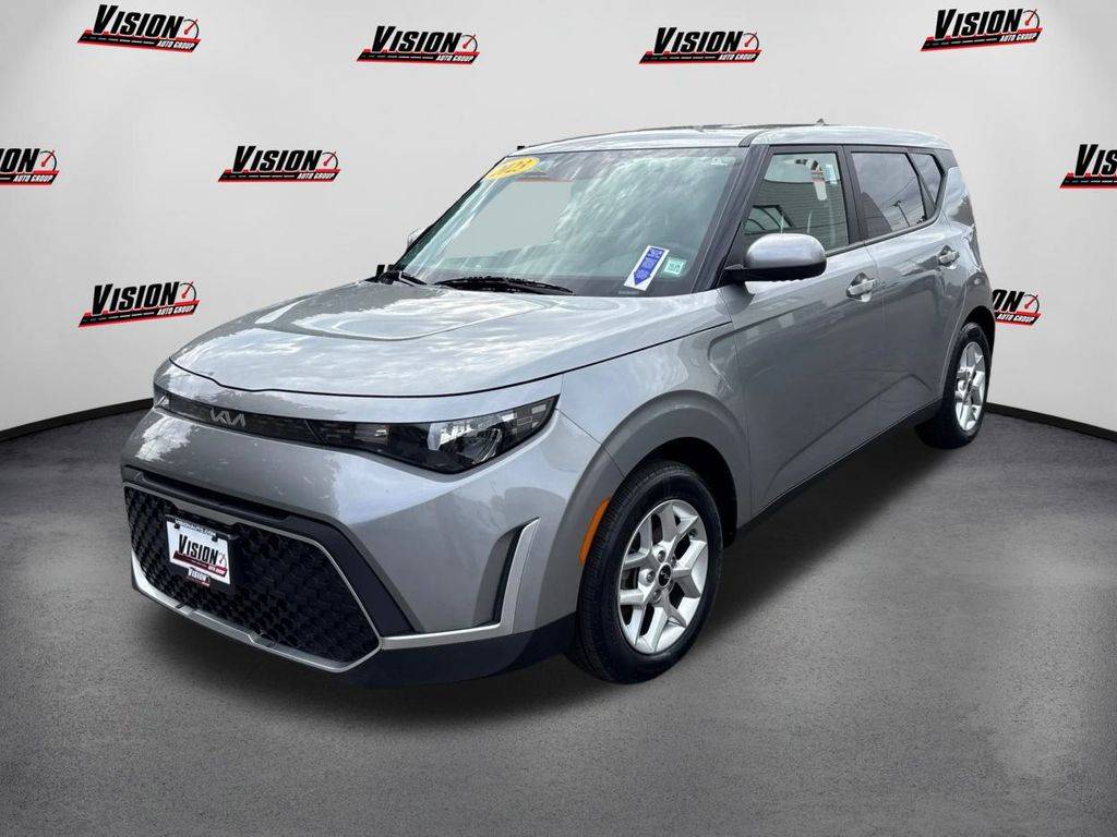 2023 Kia Soul LX — Hatchback — 18,765 mi — East Rochester, NY