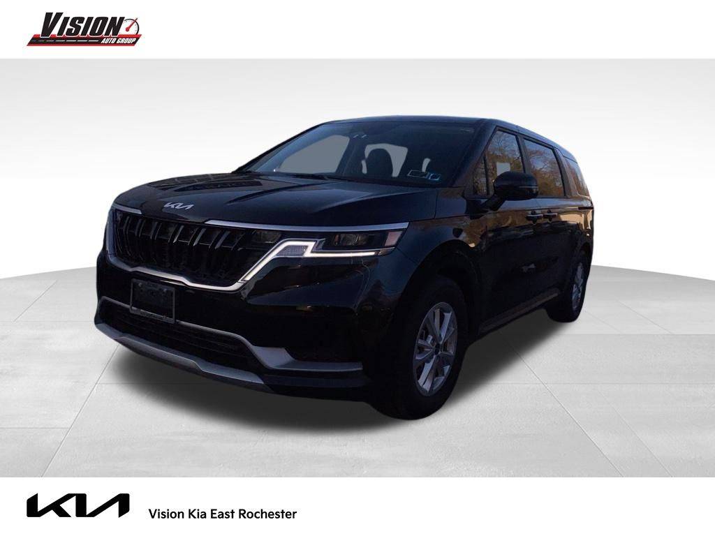 2024 Kia Carnival LXS — Minivan — 7,700 mi — East Rochester, NY