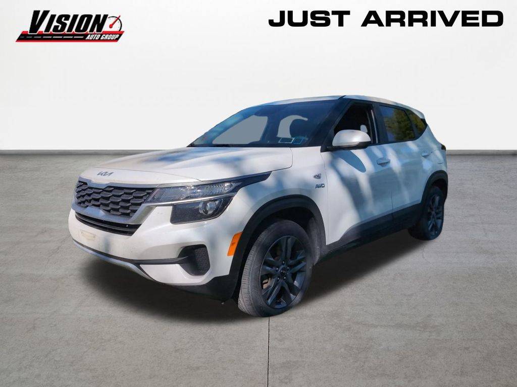 2023 Kia Seltos LX — SUV — 34,971 mi — Canandaigua, NY