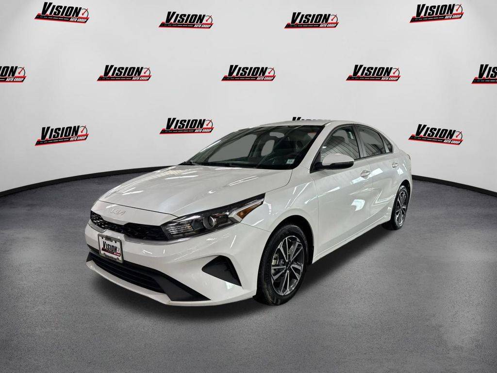 2023 Kia Forte LXS — Sedan — 8,700 mi — Canandaigua, NY