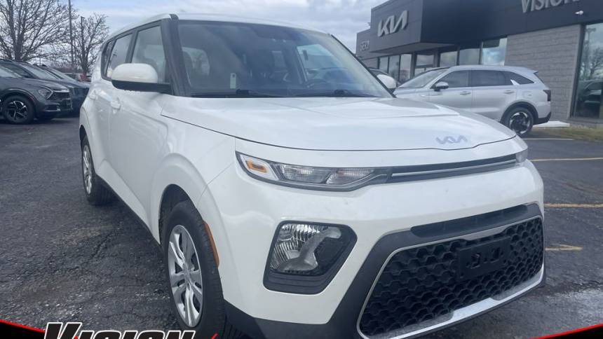 2022 Kia Soul LX — Hatchback — 14,109 mi — Canandaigua, NY
