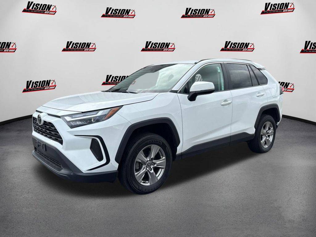 2022 Toyota RAV4 XLE — SUV — 40,664 mi — Canandaigua, NY