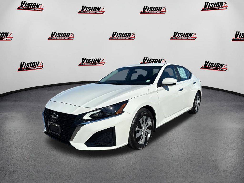 2023 Nissan Altima S — Sedan — 8,037 mi — Canandaigua, NY