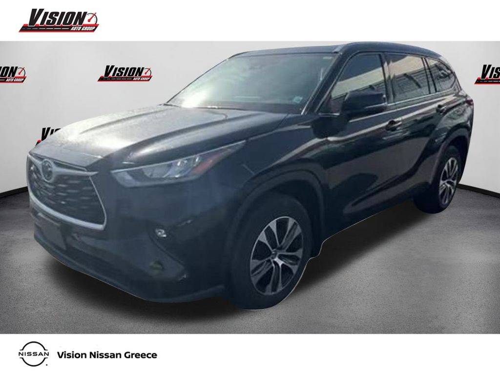 2020 Toyota Highlander XLE — SUV — 66,807 mi — Greece, NY
