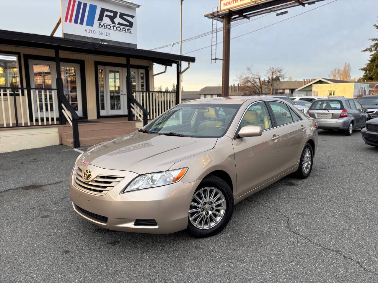 2009 Toyota Camry LE — Sedan — 147,132 mi — Lynnwood, WA