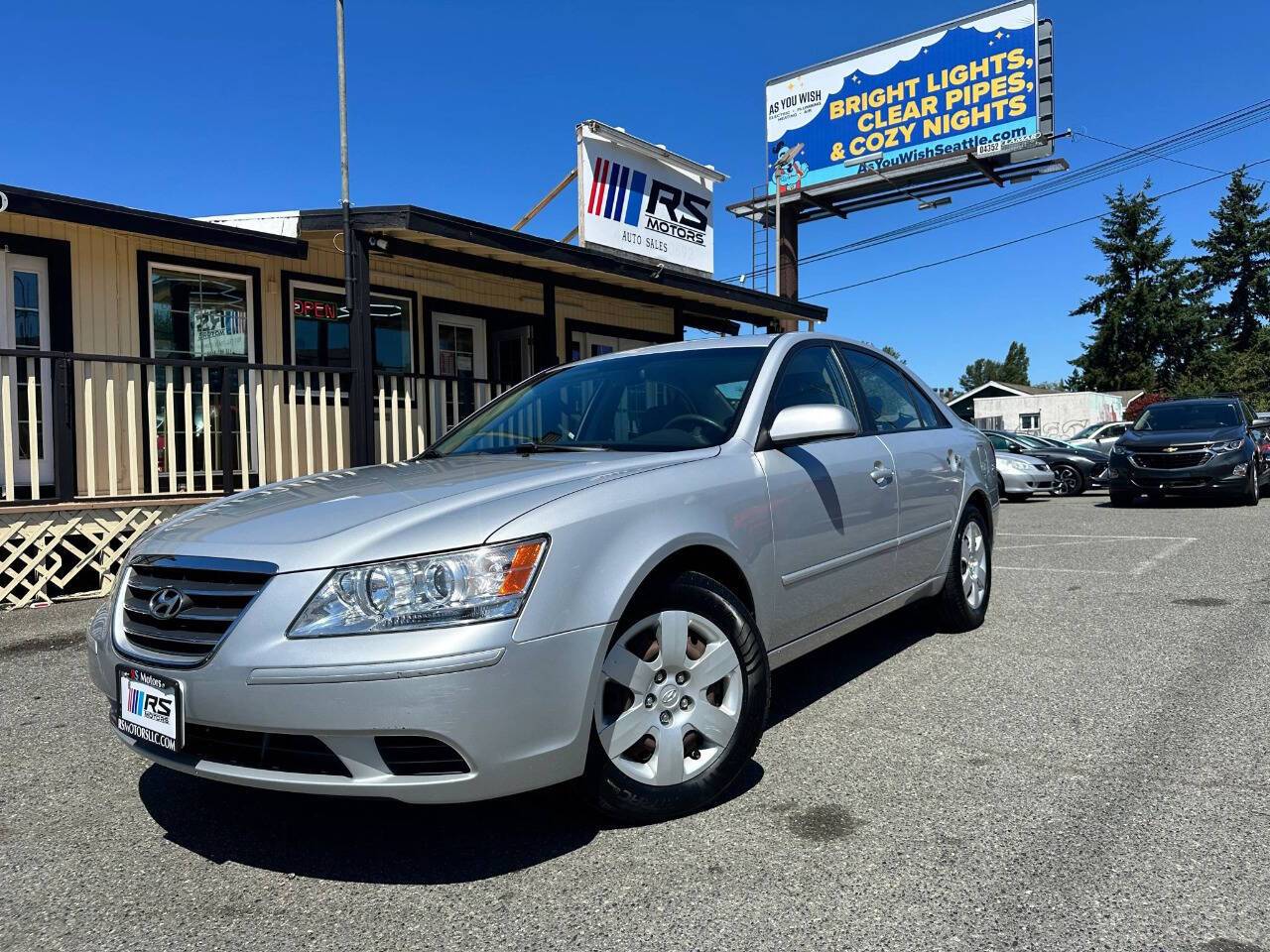 2010 Hyundai Sonata GLS — Sedan — 113,572 mi — Lynnwood, WA