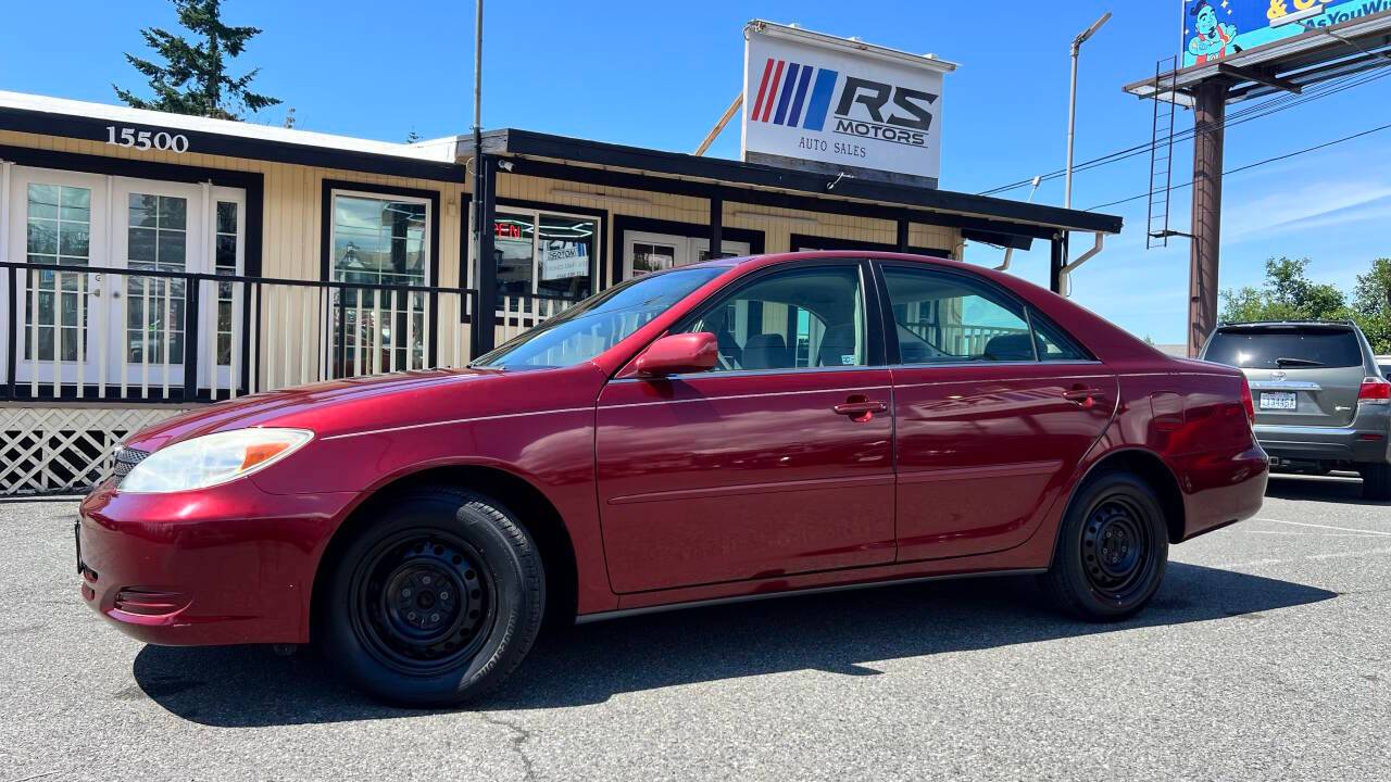 2002 Toyota Camry LE — Sedan — 124,584 mi — Lynnwood, WA