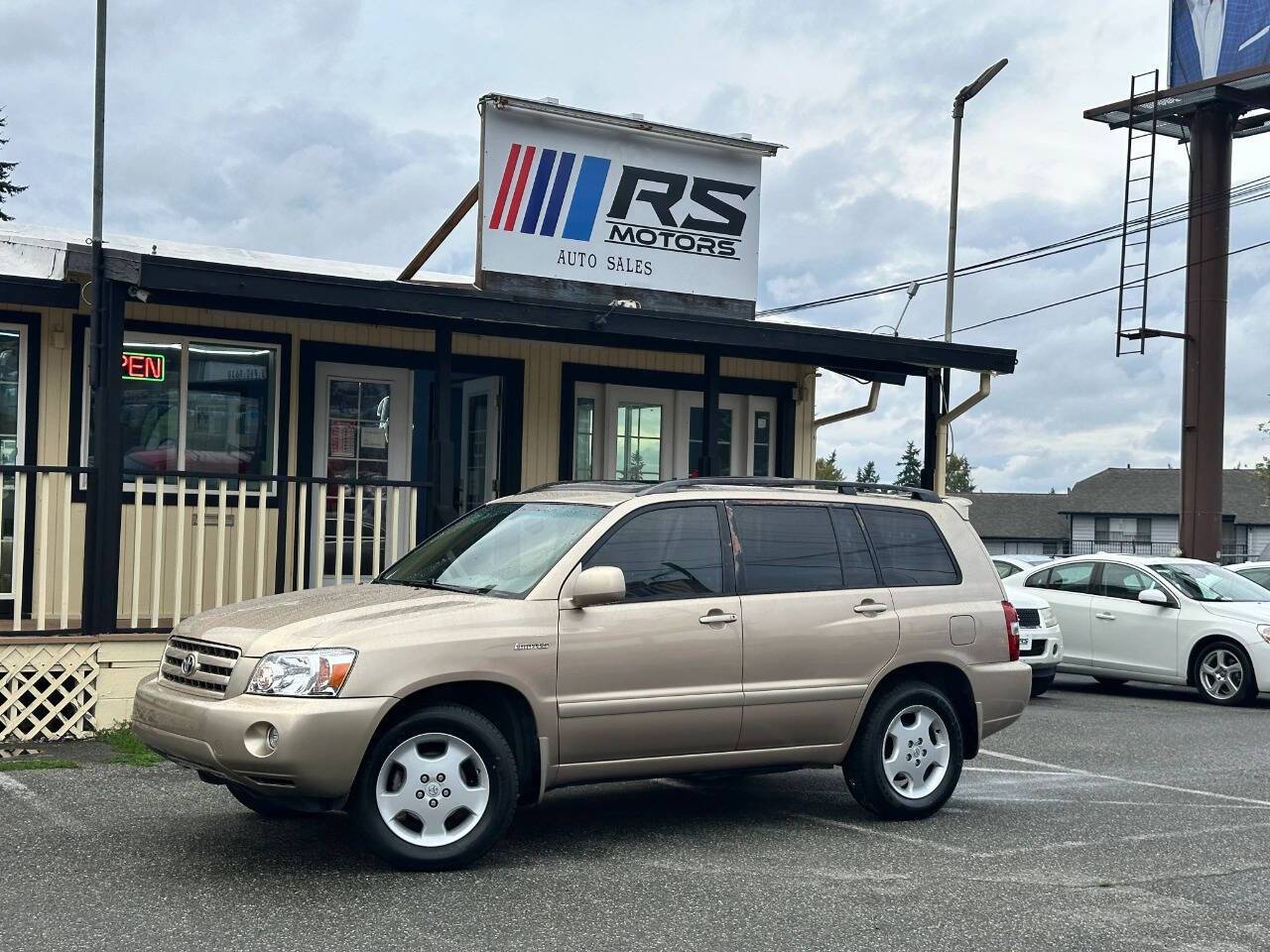2004 Toyota Highlander Base V6 — SUV — 162,655 mi — Lynnwood, WA