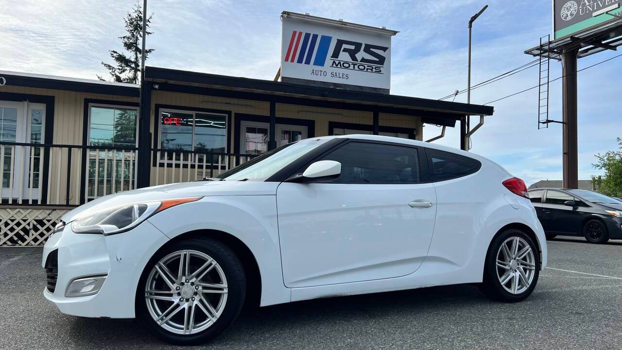 2013 Hyundai Veloster Base — Hatchback — 144,143 mi — Lynnwood, WA